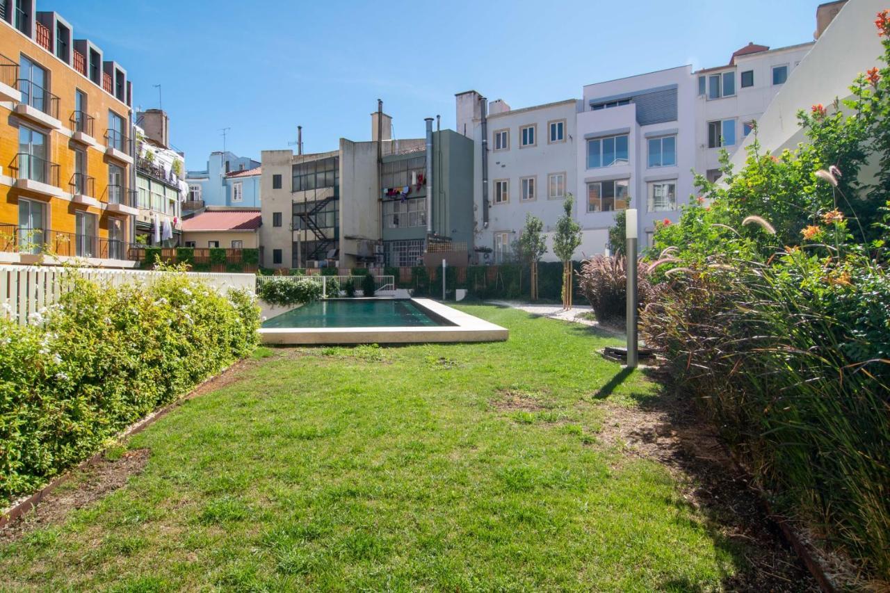 Bright 1 Bdr W/ Pool View By Lovelystay Lisboa